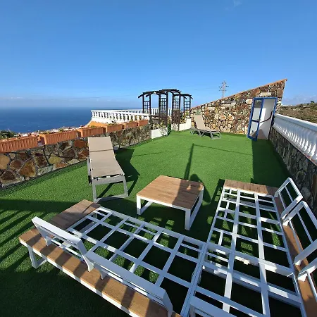 Casa Don Quijote: Oceanview Terrace & Teide Volcano Vistas *