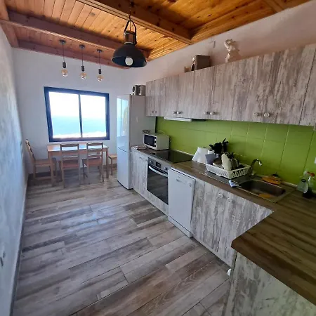 Tenerife 100m2 Casa De Don Quijote With A Terrace Of 100m2 With A View Of The Ocean And Teide Volcano And A Garden Of 600m2 * Icod de los Vinos