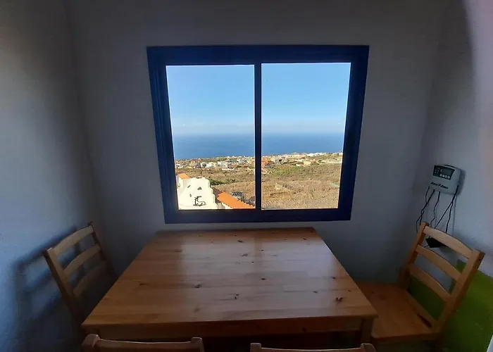 Apartamento Tenerife 100m2 Casa De Don Quijote With A Terrace Of 100m2 With A View Of The Ocean And Teide Volcano And A Garden Of 600m2